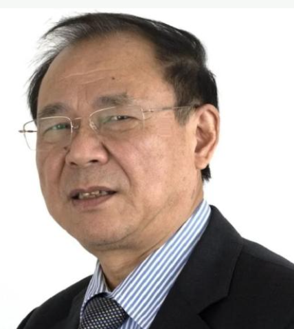 Keming Zhou